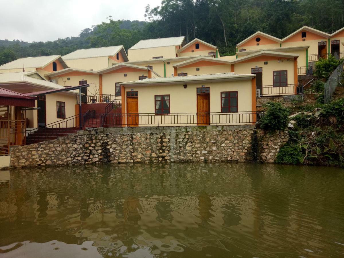 Hoa Lan Hotel 박깐 외부 사진