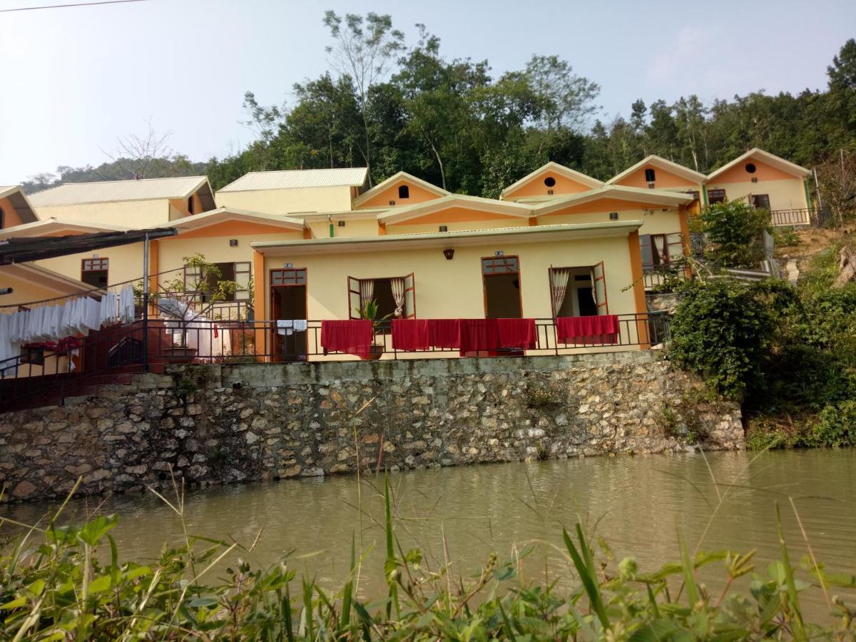 Hoa Lan Hotel 박깐 외부 사진