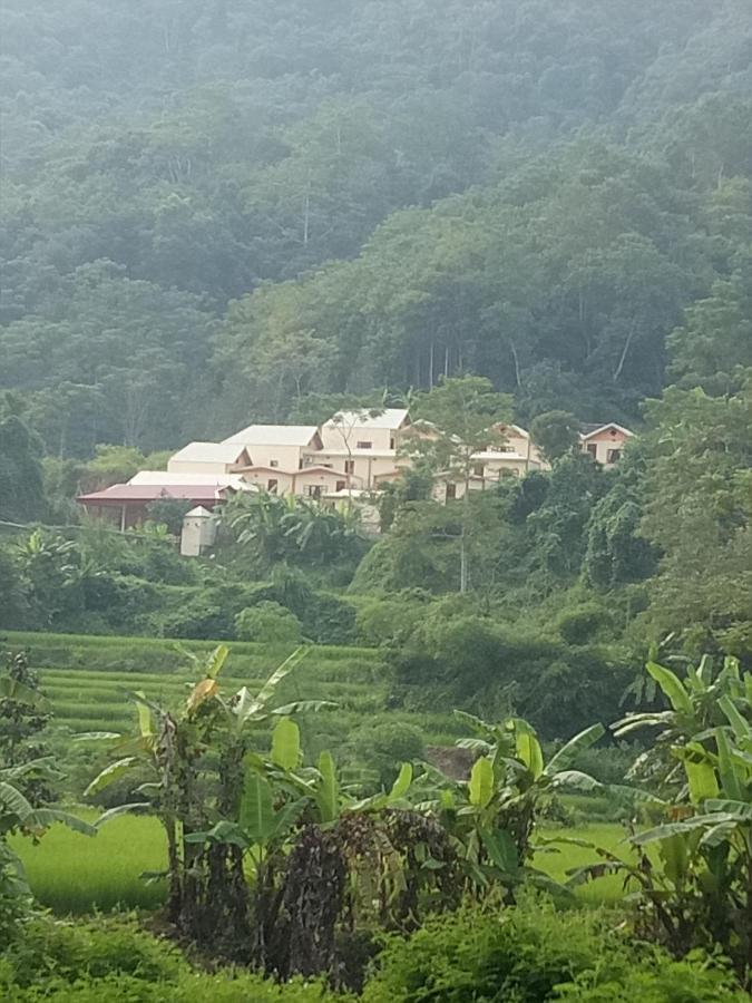 Hoa Lan Hotel 박깐 외부 사진